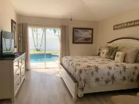 Beautiful 3 Bedroom 2 Bath Home with Heated  Private Pool. Sleeps 6 to 8.