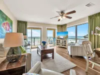Upscale Beach Front! Great Reviews~West End w/Tons of Windows~Free Beach Service