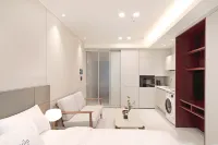 SOTA SUITE Busan Seomyeon Hotel in zona Torre del faro di Hwangnyeongsan