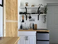 Private, cozy, beach guest-suite B