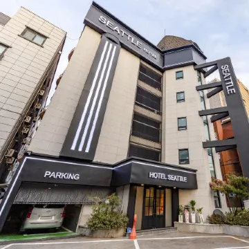 Daejeon Yongjeon Hotel Seattle Отели рядом с достопримечательностью «Скайпарк в Тэдоне»