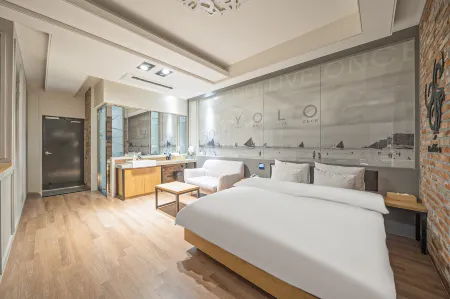 Gyeongju Yolo Отели рядом с достопримечательностью «Гробница Вонсон-вана в Кёнджу»