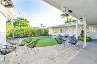 Fabulous Studio 15 Min from the Beach Hotels near Sandspur Island