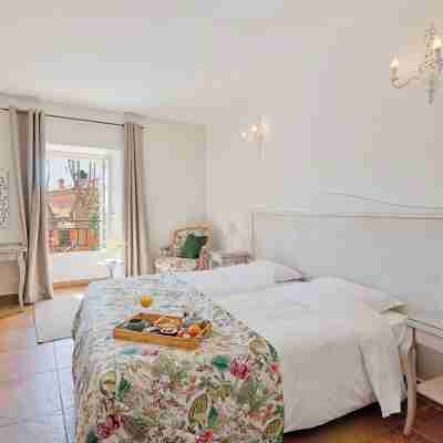 Hostellerie du Cigalou Rooms