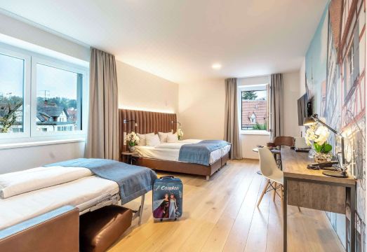 에이든 바이 베스트 웨스턴 @ 비베라흐