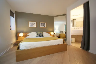 Couette et Café Hotel a Saint-Clement-De-Riviere