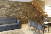 山間耳語度假屋 洛薩住宿飯店