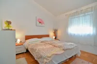 Apartment Danijela 258 - Pet friendly
