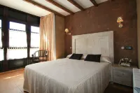 Posada-Spa Privilegio de Vara Hotels in Argoños