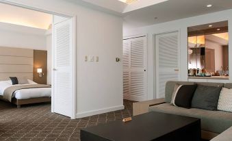 Sunhills Hotel