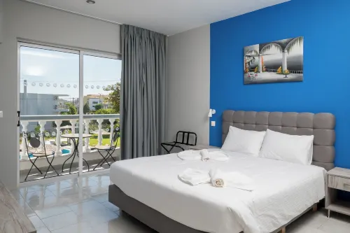 Ayit Hotel Hôtels à : Paradeisi