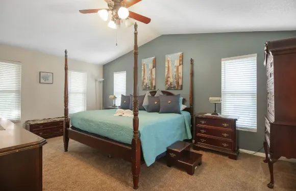 坦帕灣-大型泳池家-私人加熱泳池！