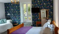 Kings' House Hotels in Laxey
