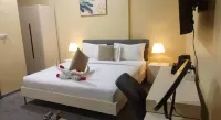 L'auberge Hotels near Foire Internationale De Kinshasa -FIKIN