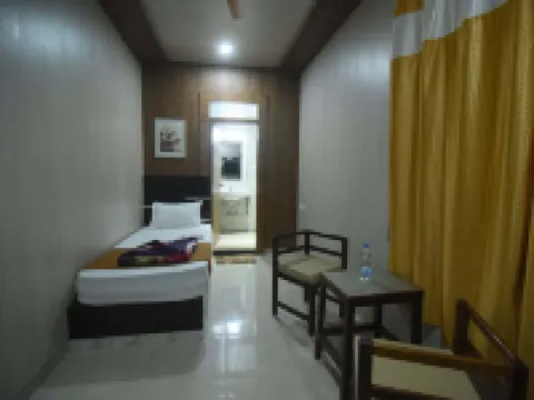 R帝國戴瓦內格爾 達文蓋雷縣酒店