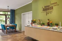 Amedia Siegen, Trademark Collection by Wyndham - Morgenmad