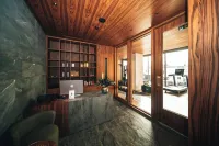 M Boutique Hotel - Designed for Adults - spa