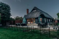 The Lakeside Viewing Gallery