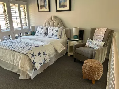 Lovely Lido Beach Retreat Villa Lido beach附近的飯店