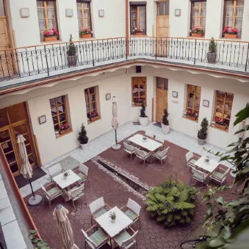City Residence Apartment Hotel