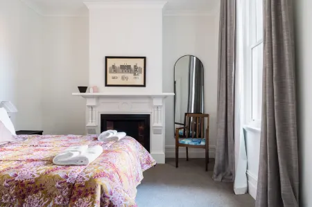 Luxury Apartment on Stuart Отели рядом с достопримечательностью «Clocktower Building Leith Street»