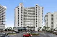 Windward Pointe 1006- Corner Unit Amazing Beach Views