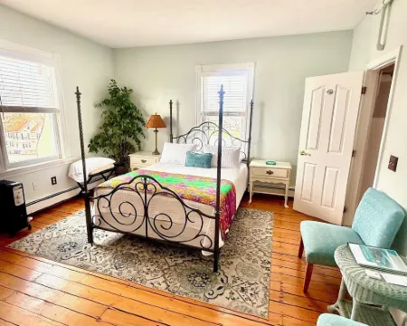 The Glen Cove Hotel & Restaurant Hotels in Wareham