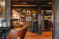 The Moat House - bar