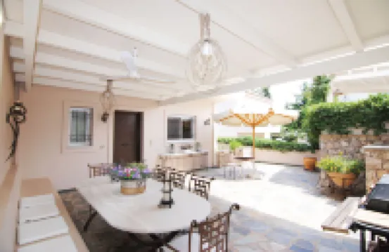 Pentathlon Villa Collection