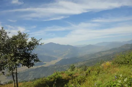 Mountain View Lodge Отели рядом с достопримечательностью «Сарангкот»