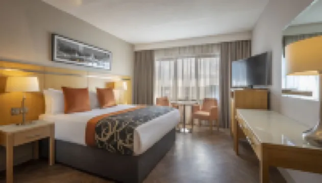 Clayton Hotel Liffey Valley Hôtels à : 