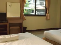 Living Apartment Hotels near Sunee Tower