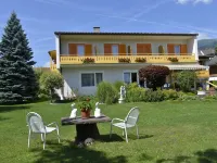 Haus Golker Ferienwohnungen & Frühstückspension Hotels in Seeboden