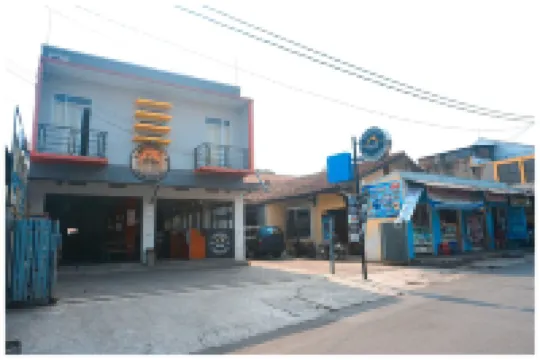 Budi House & Food Station