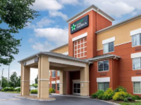 เอ็กซ์เทนเด็ดสเตย์ อเมริกา สวีทส์ บอสตัน มาร์ลโบโรห์ โรงแรมในมาร์ลเบรอ