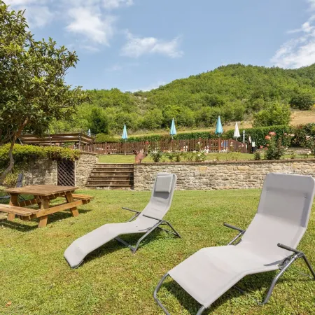 Holiday Home in Assisi with Pool & Nature