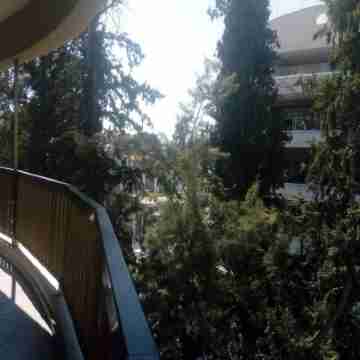 Apartment Sleeps 6 with Ensuite Others