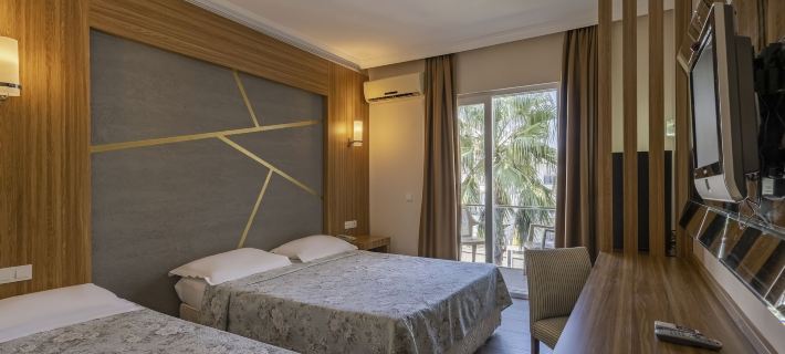 Dionisus Hotel Hoteles en Serik