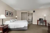 Center Parlor Room at Sandy Cove Unit