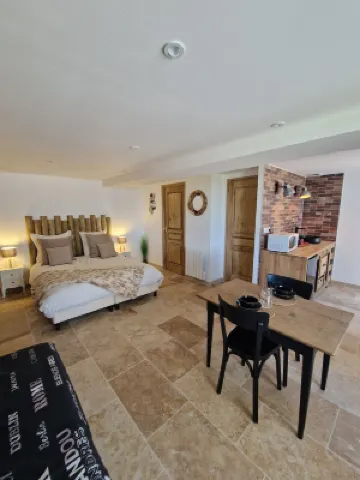 奧富查沃旅館 住宿飯店