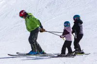 208 Village Gate Studio Bedroom Condo by RedAwning Hotels in Warren