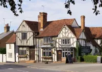 The Woolpack Inn - Parkplatz