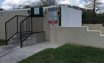 Venetian Bay Townhome 3 Bedroom Townhouse by RedAwning