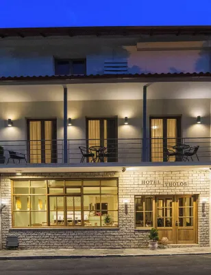 Tholos Отели в г. 