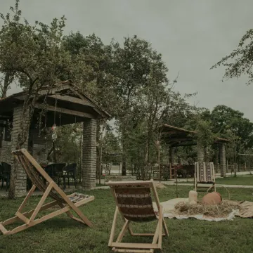 Iveri Beach