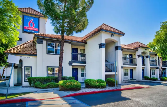 鹿谷 6 號開放式客房