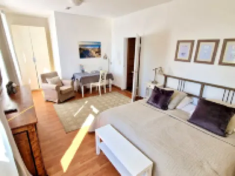 Gut Basthorst Restaurant & Hotel & Wohnmobil-Dinner Hotels in Basthorst