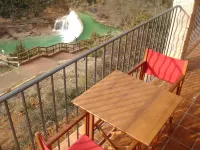 Albergue Restaurante Salto de Bierge - Hostel - Hostels
