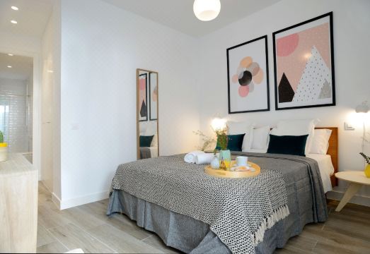 5. 아스파시오스 그..