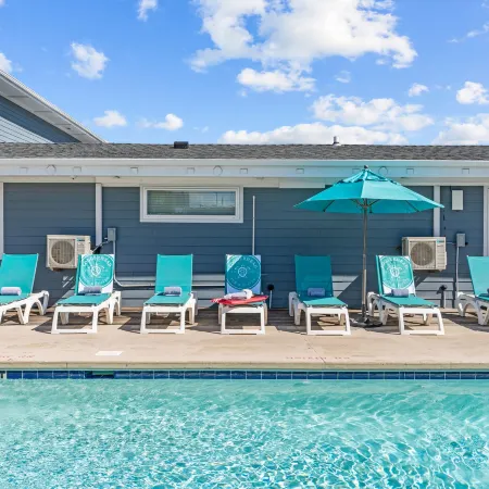 Loggerhead Inn and Suites